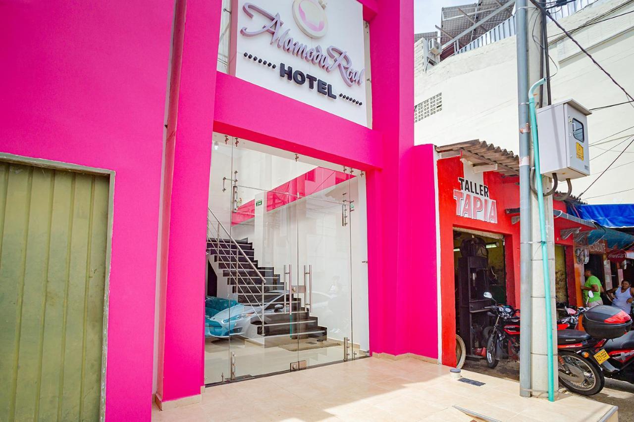 ホテル Ayenda Alameda Real Montería エクステリア 写真